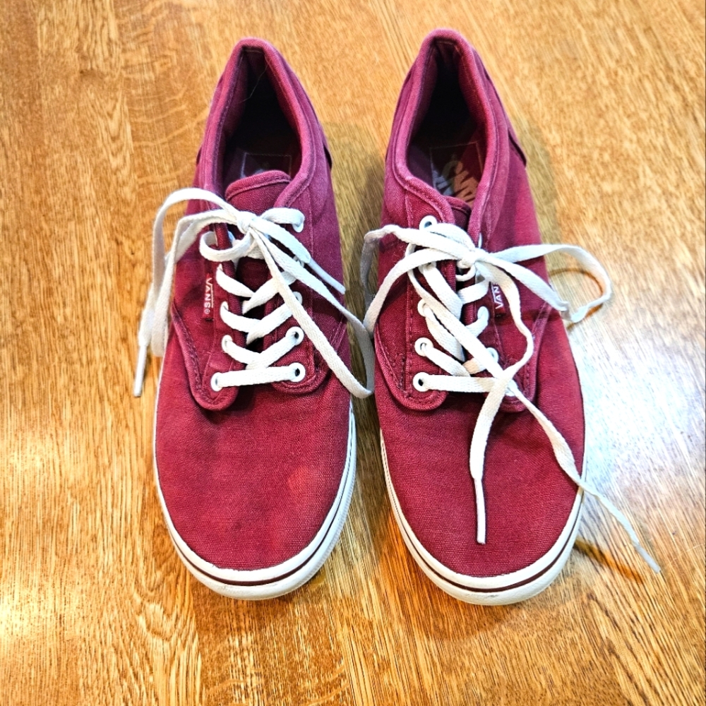 Vans Women's Burgundy Canvas Sneakers